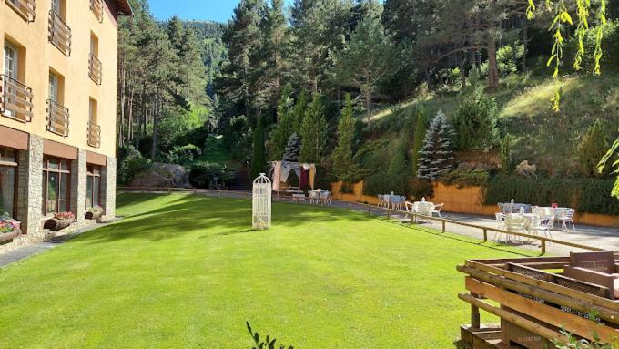 Rblamolina Hotel Alp Bagian luar foto